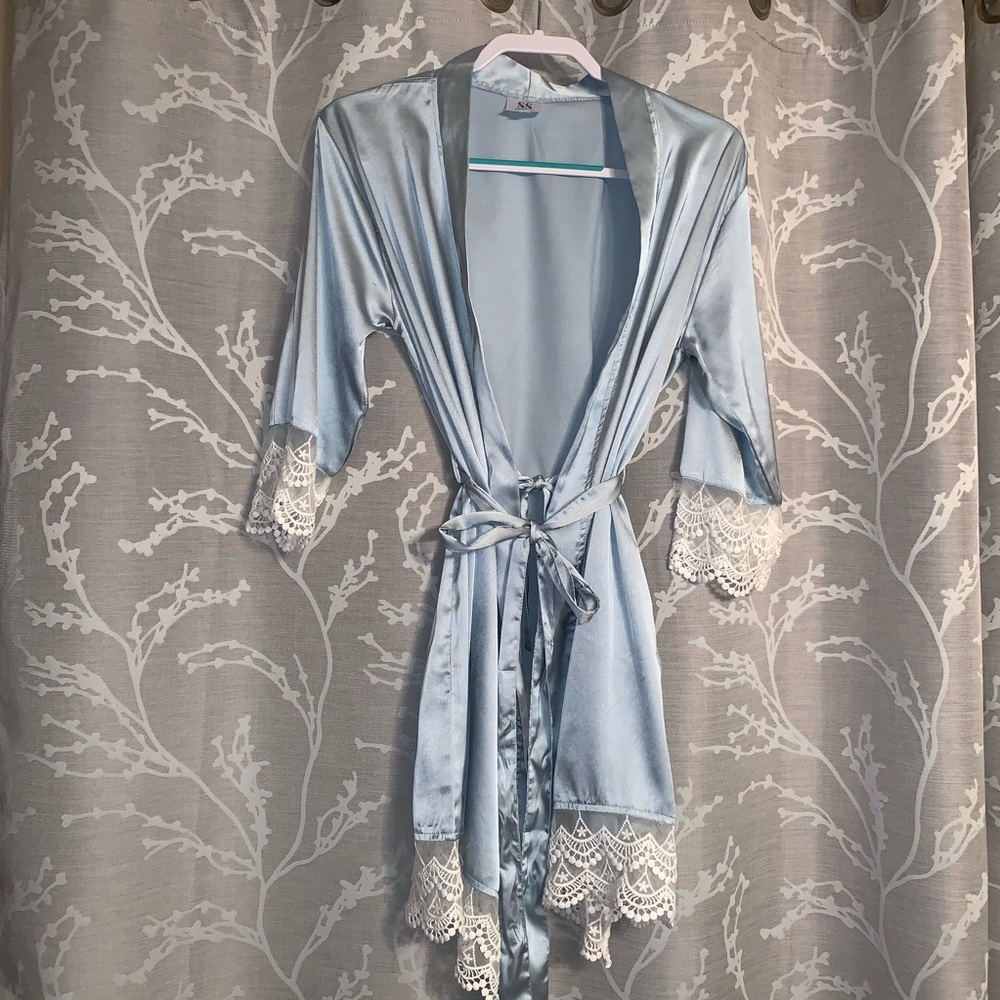 NWOT Satin Bridesmaid robe